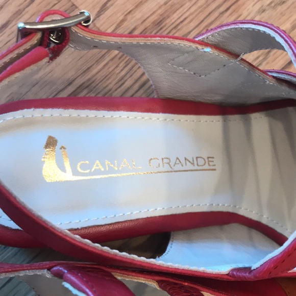 Jhitta by Canal Grande - Picture 6 of 11